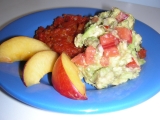 guacamole s cibulovo-paradajkovym pyre