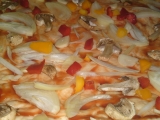Šampiónovo-papriková pizza
