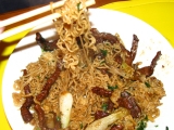 wok - opekane hovadzie s mladou cibulkou
