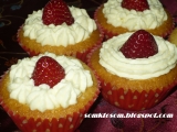 Jahodové košíčky - cupcakes