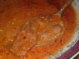 Madarská fazuľová polievka na kyslo s údenou klobásou