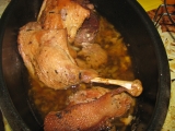 Pečená hus na zázvore, cesnaku a cibuli