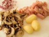 Diétne morčacie soté so zemiakom a   šalátom