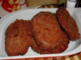 Karbonátky z vareného mäsa a salámy /Karbenátky z vařeného masa se salámem