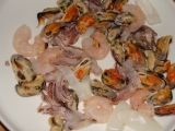 Zeleninový šalát s morskými plodmi /Zeleninový salát s mořskými plody